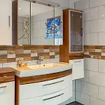 Pet Friendly In Haroy Leilighet Steinshamn