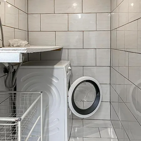 Pet Friendly In Haroy Apartament