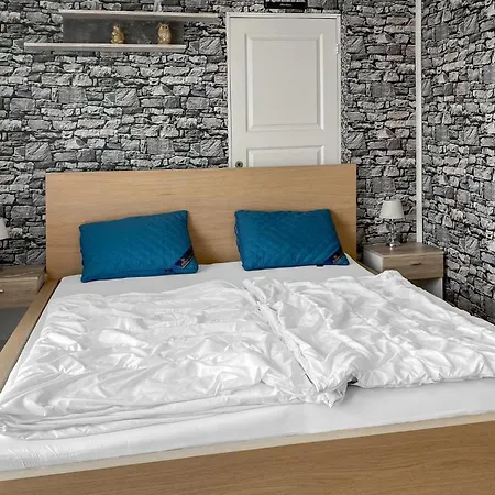 Pet Friendly In Haroy *