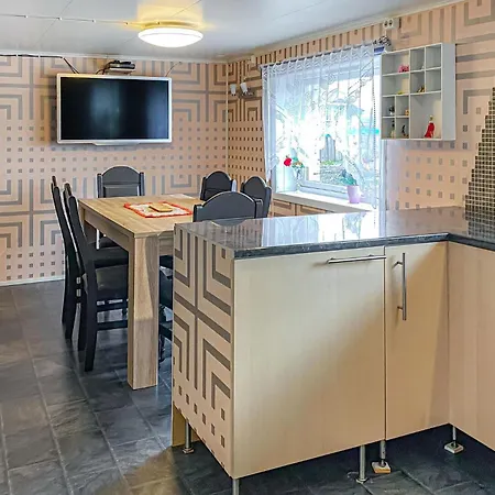 4 Bedroom Pet Friendly In Haroy