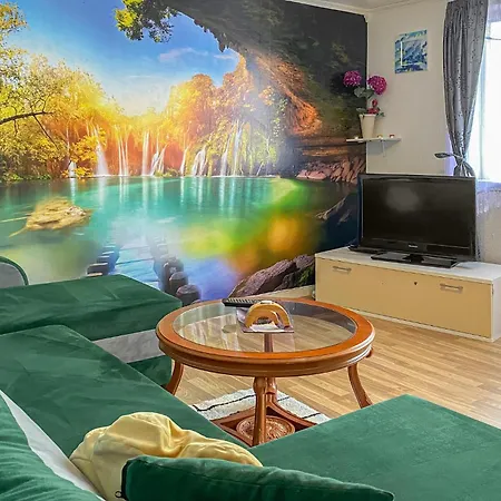 Pet Friendly In Haroy Apartment Steinshamn