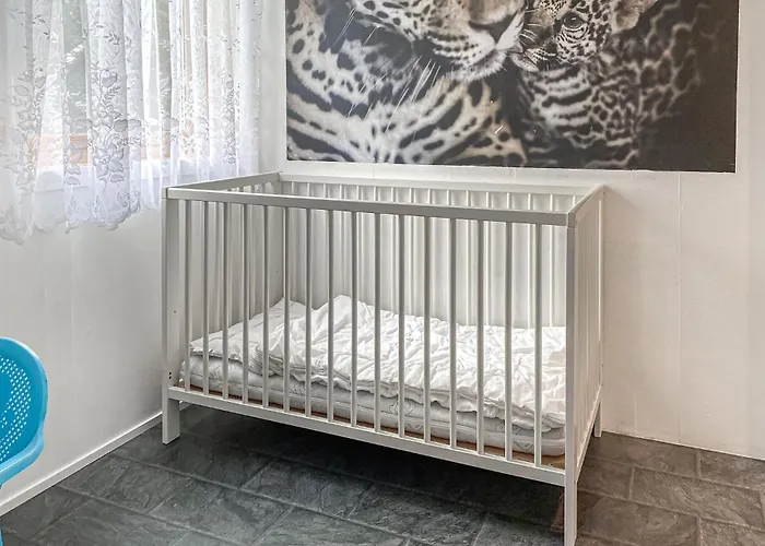 Pet Friendly In Haroy Апартаменты *