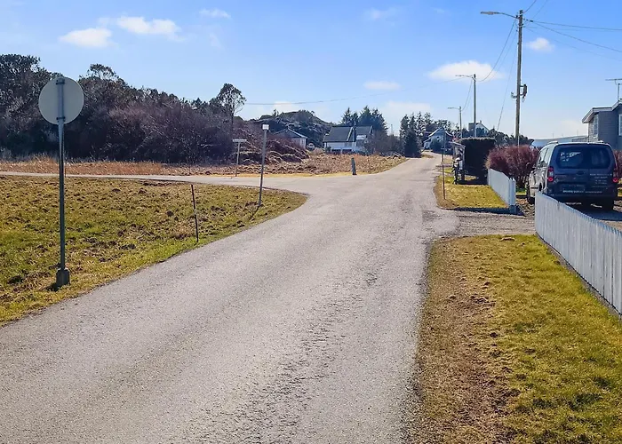 Pet Friendly In Haroy Апартаменты